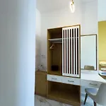 Deluxe Center 3* Chania (Crete)