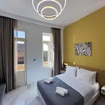 Aparthotel Deluxe Center 3*