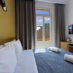 Aparthotel Deluxe Center 3*