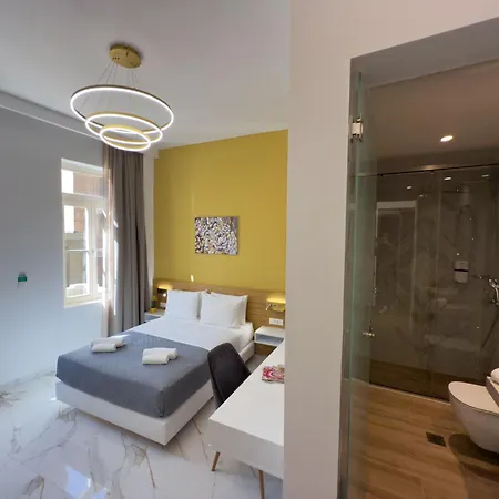 Deluxe Center Chania (Crete)