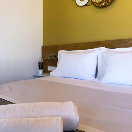 Aparthotel Deluxe Center Chania (Crete)