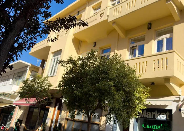 Apartahotel Deluxe Center 3*