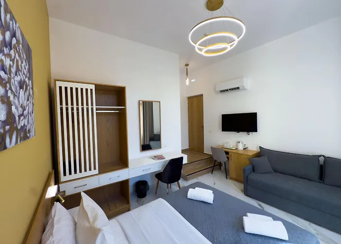 Deluxe Center Apartahotel La Canea