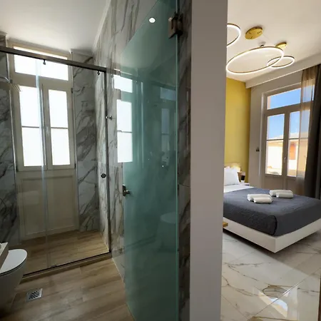 Deluxe Center 3* Hriszí Aktí Haniá