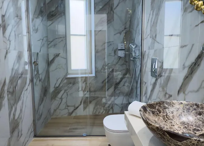 Deluxe Center Appart hôtel